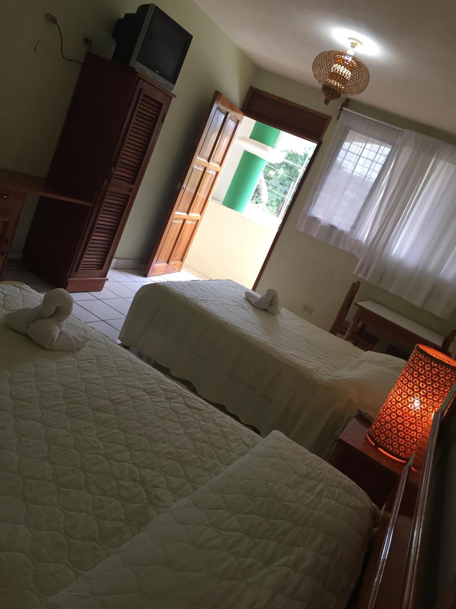 Nakum Hotel 플로레스 외부 사진